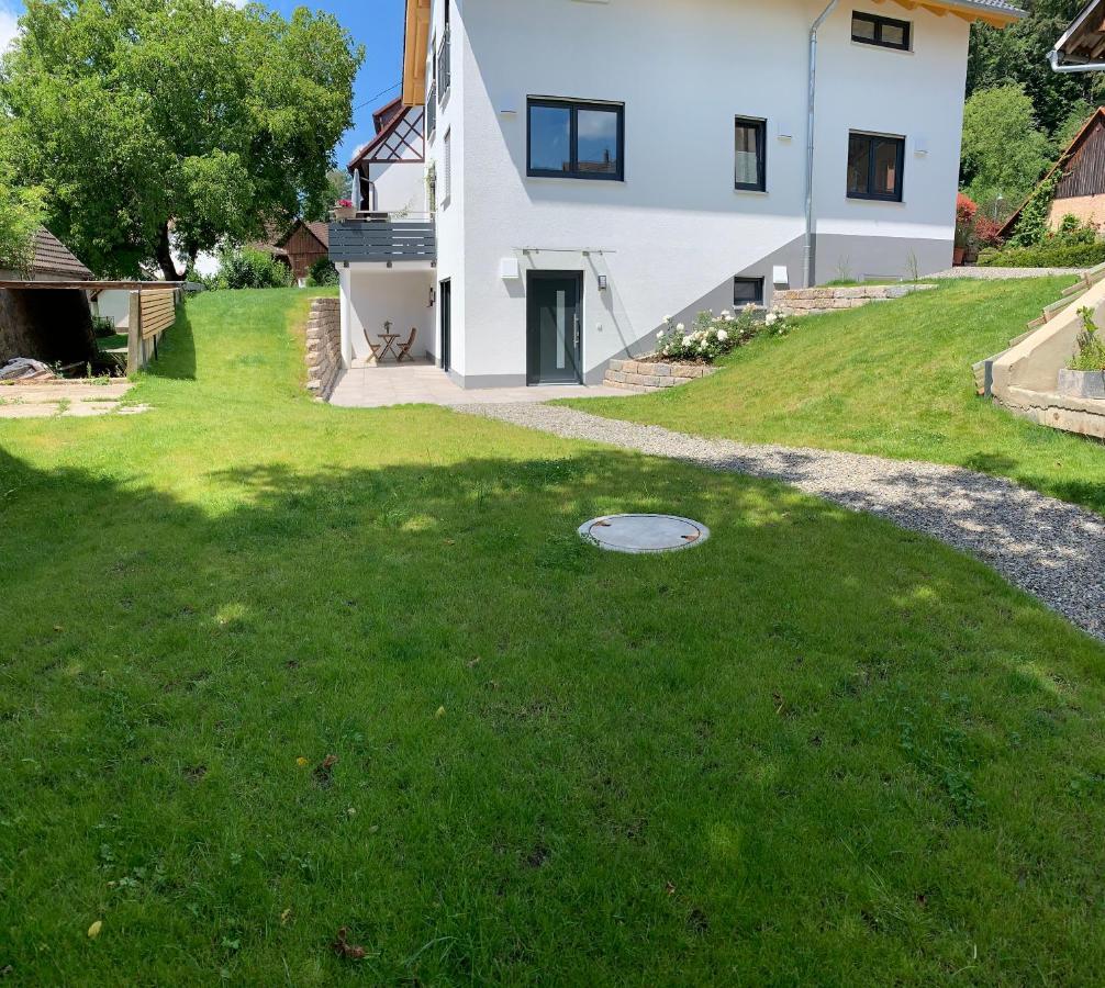 Ferienwohnung Zum Hohlenstein 데겐하우제르탈 외부 사진